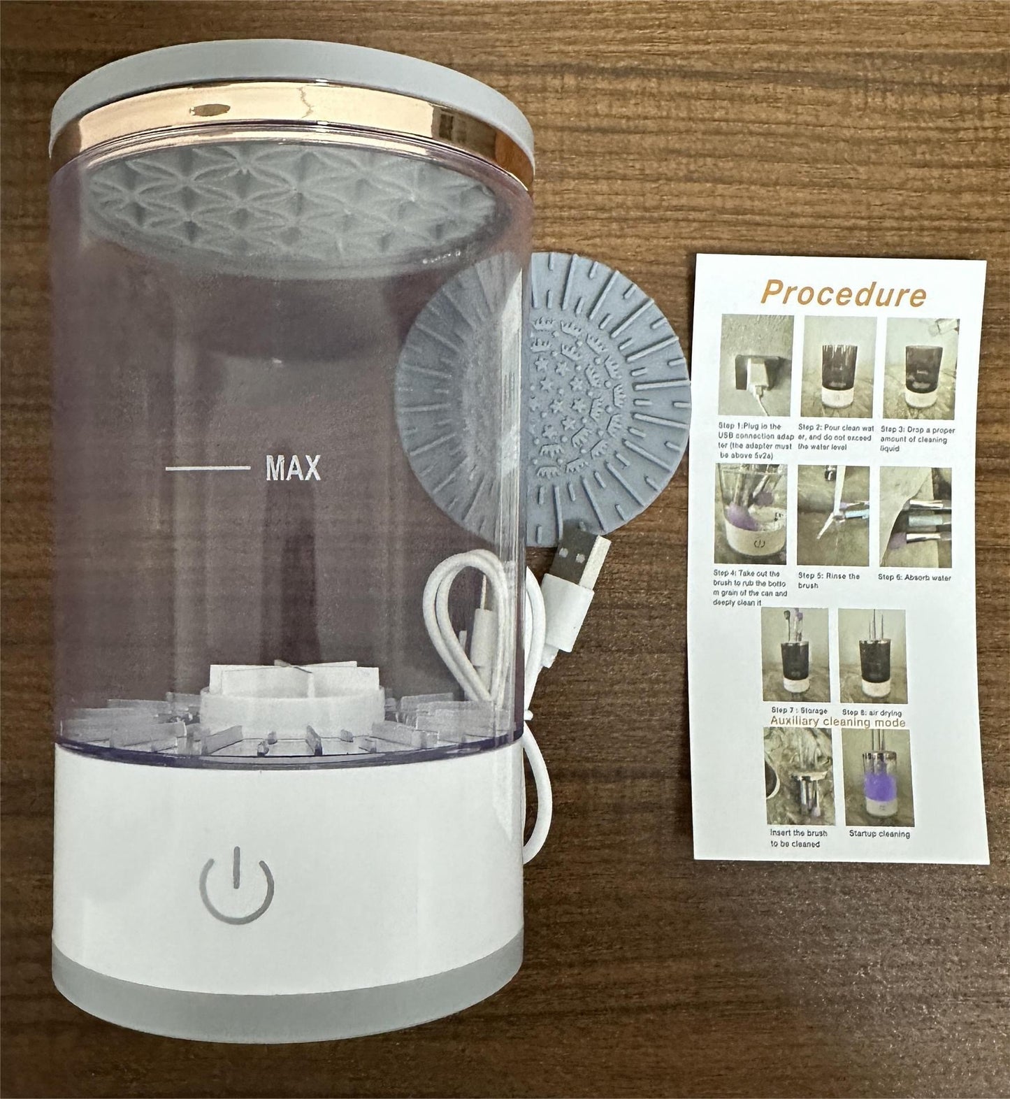 Easy to use Automatic make-up brush cleaner, USB chargeable, electric cleaning and drying